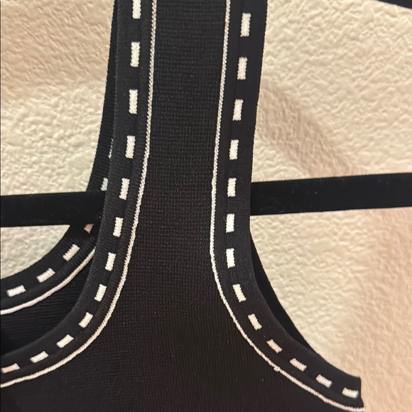 House of Harlow Black and White Women's Top - Picture 6 of 9